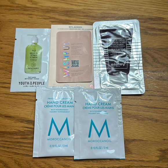 Huge skin care and makeup sample bundle - Picture 5 of 6